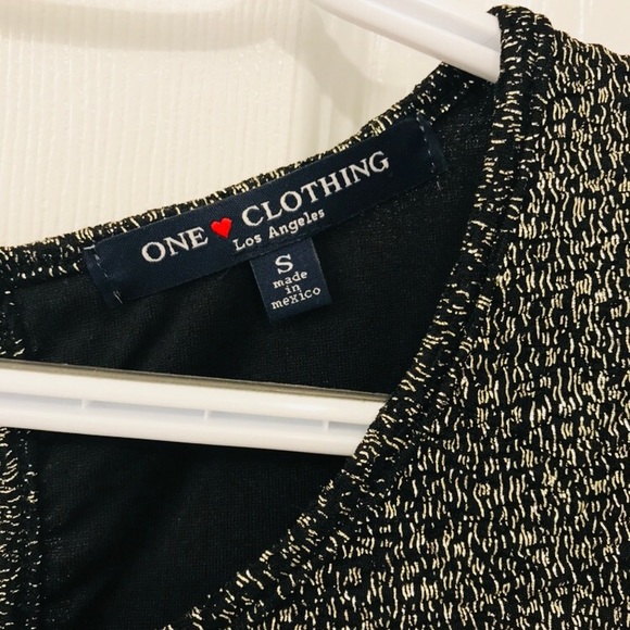 Black and Gold Sparkly Romper - Picture 4 of 4